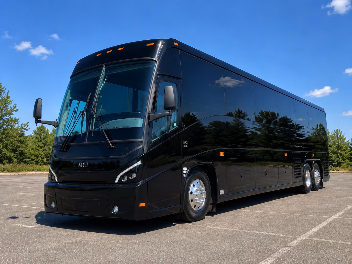 cantoncharterbuscompany com connects you to canton to cleveland sports shuttles your whole group will love