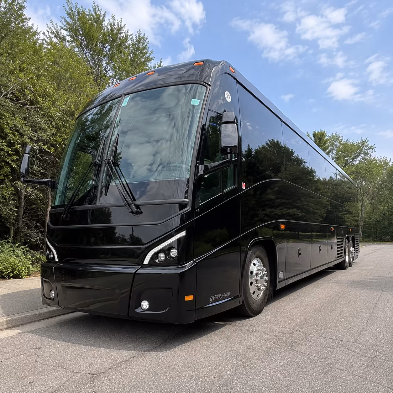 use cantoncharterbuscompany com to plan a multi day trip to pittsburgh chicago or washington d c